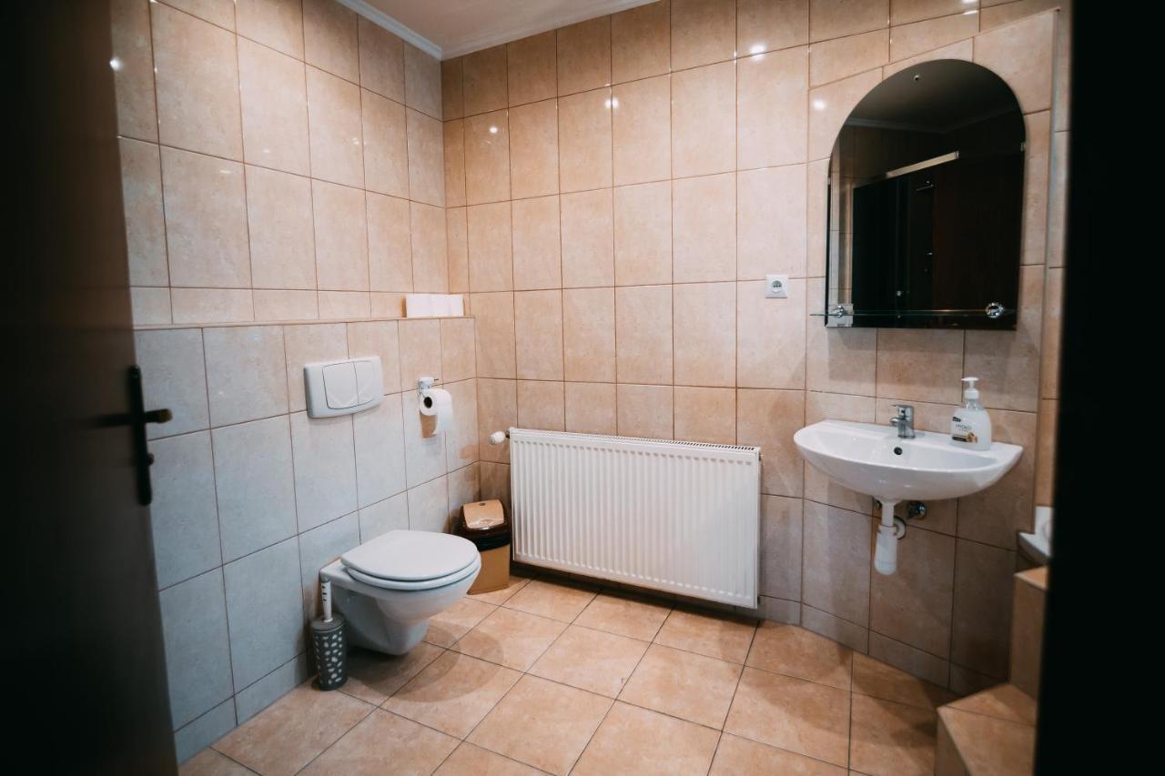 Wodnik Turawa Hotell Exteriör bild