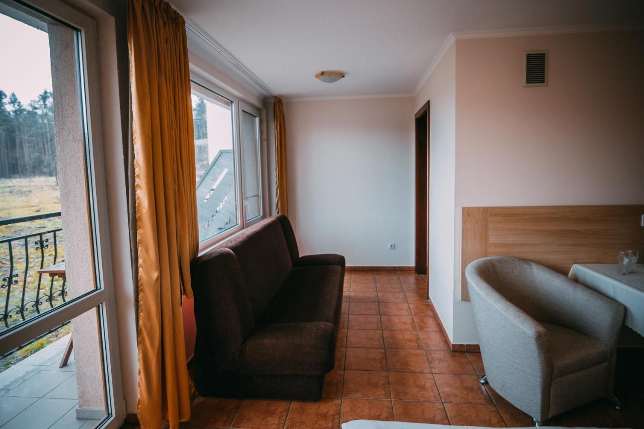 Wodnik Turawa Hotell Exteriör bild